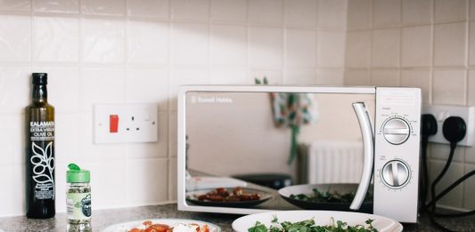 רכישת מוצרי חשמל חדשים למטבח