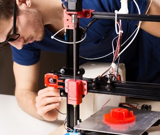 היתרונות של פלוטר ו-Bambulab להדפסות מקצועיות