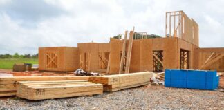 בניית בתי עץ – הבחירה הטבעית למגורים